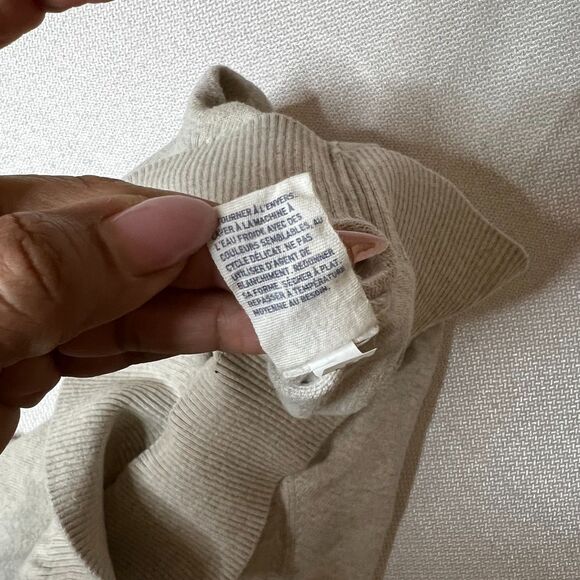 American Eagle Men’s V-Neck Cotton Sweater XL Gray Athletic Fit - Picture 11 of 11